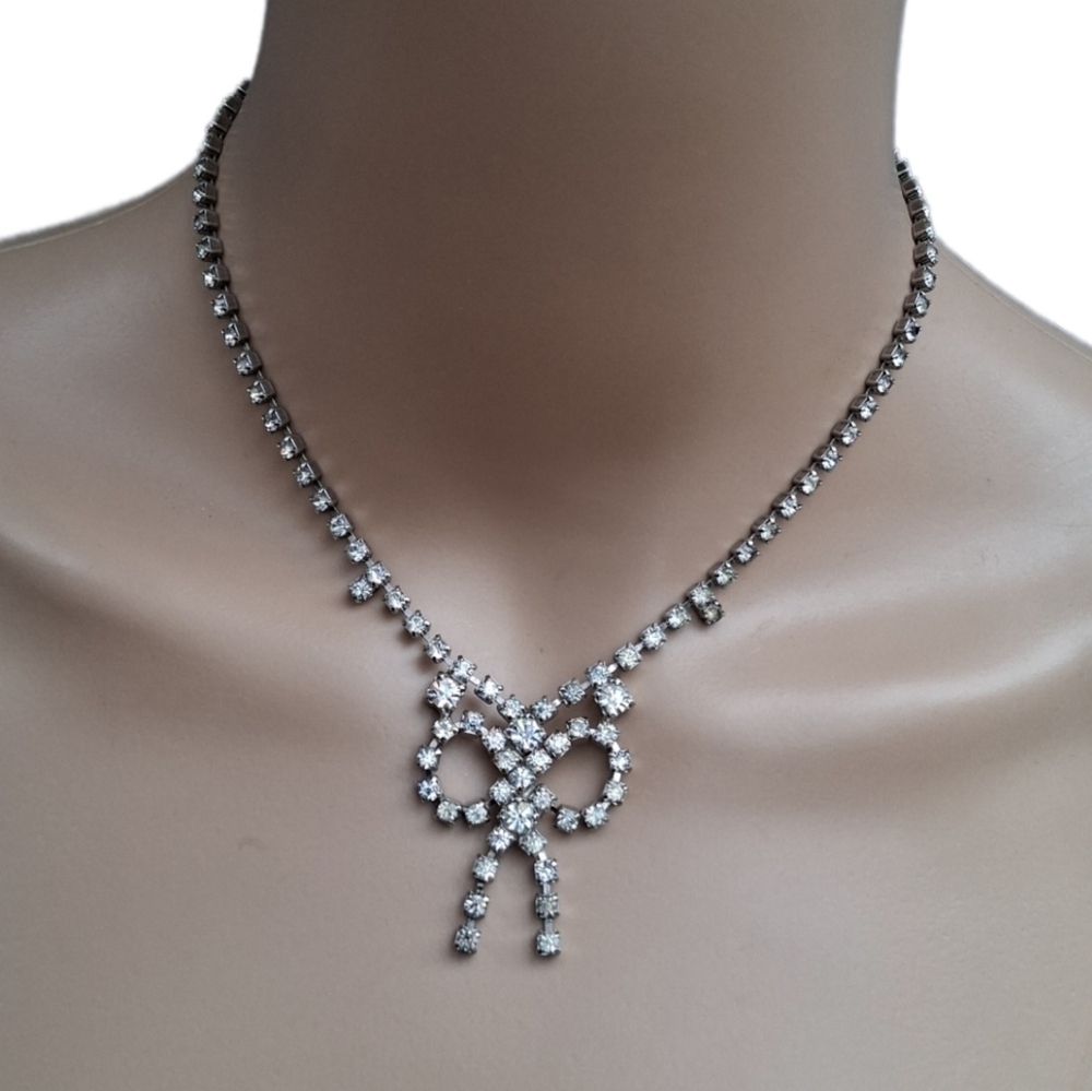 Vintage 1950s Rhinestone Ribbon Bow Collar Necklace | Mid-Century Glamour